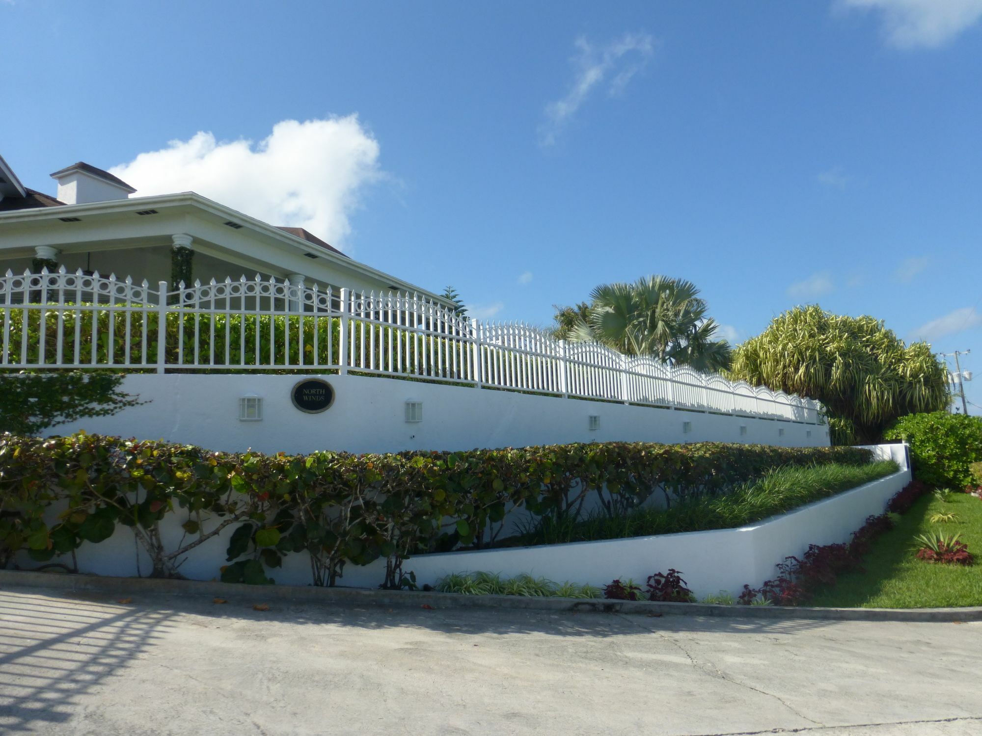 Four Bedroom Oceanfront Villa Nassau Eksteriør bilde